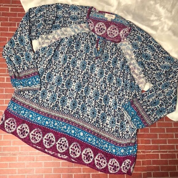 Blue and Purple Floral Umgee Blouse - Picture 1 of 7